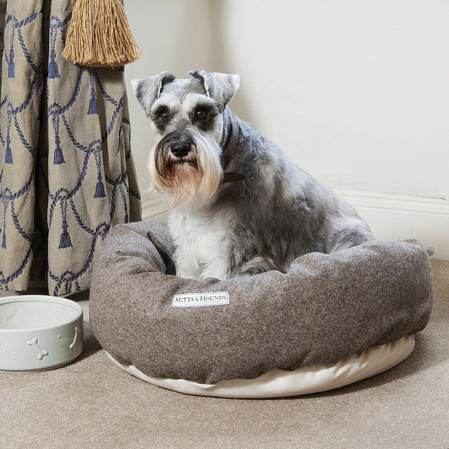 Herringbone Tweed Donut Bed - Fernie's Choice Classic Country Wear for Dogs