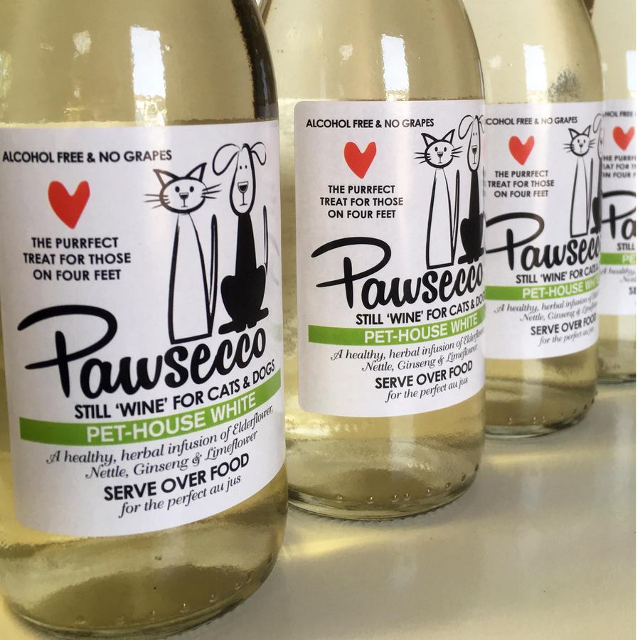 Pawsecco Still White 'Wine' for Dogs & Cats 250ml - Fernie's Choice Classic Country Wear for Dogs