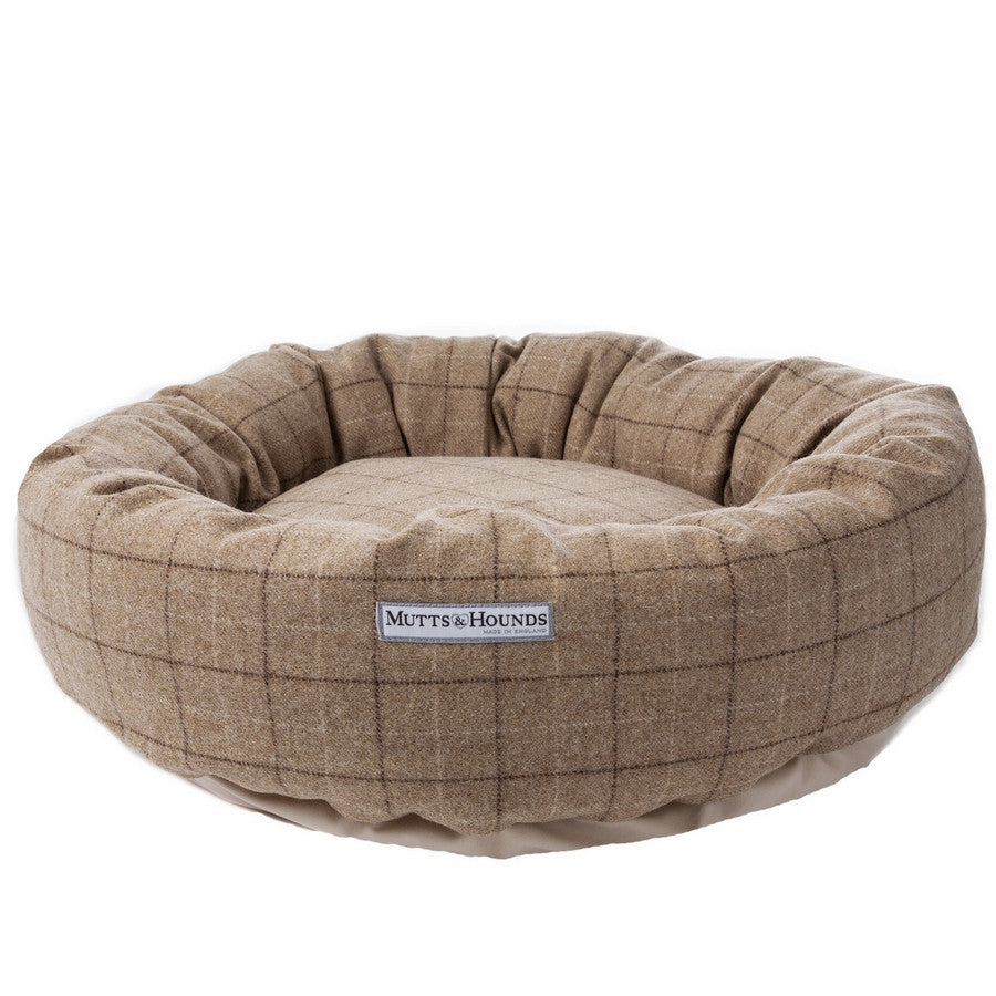 Oatmeal Check Tweed Donut Bed - Fernie's Choice Classic Country Wear for Dogs
