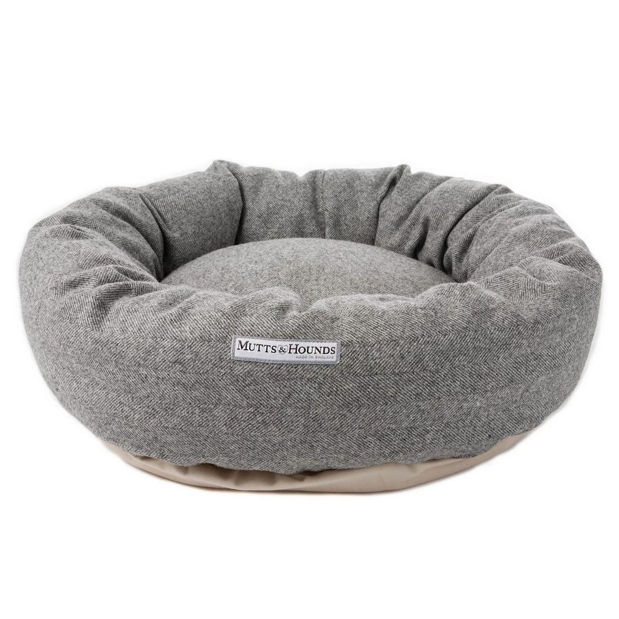 Stoneham Tweed Donut Bed - Fernie's Choice Classic Country Wear for Dogs