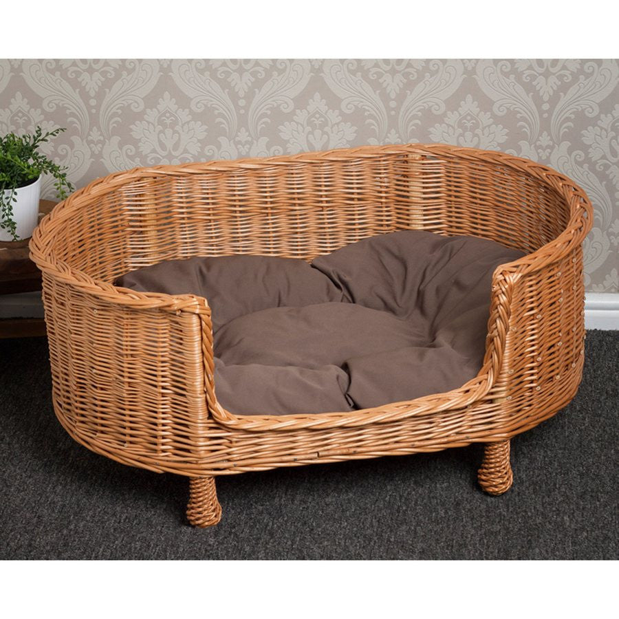 Luxury Oval Wicker Dog Bed - Fernie's Choice Classic Country Wear for Dogs